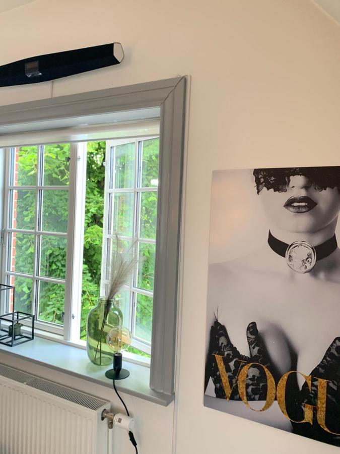 Ferie Lejlighed I Skagen -Huset Med Den Gronne Dor Exterior foto