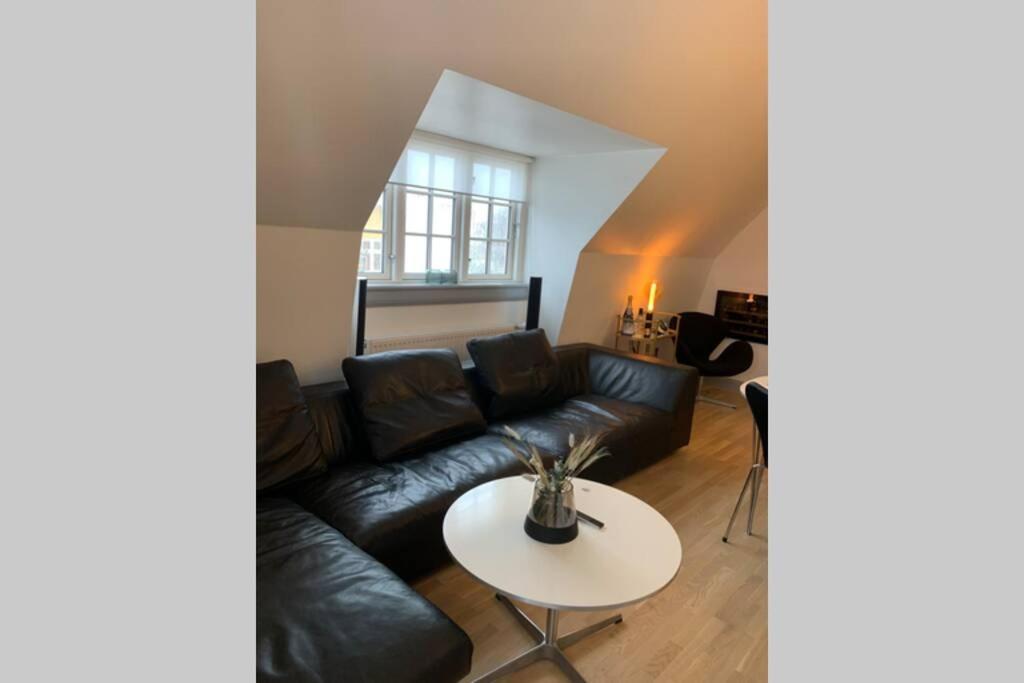 Ferie Lejlighed I Skagen -Huset Med Den Gronne Dor Exterior foto